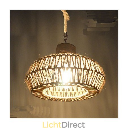 Vintage handgemaakte kunstwerken creatieve kroonluchterlamp. Vintage handgemaakte kunstwerken creatieve kroonluchterlamp.