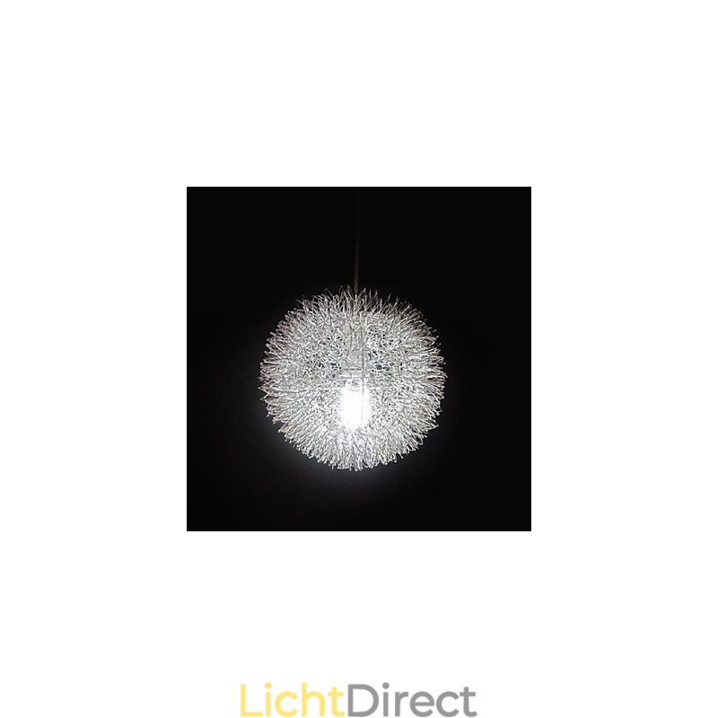 Moderne, eigentijdse metalen hanglamp met bolvorm