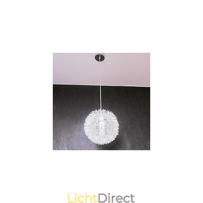 Moderne, eigentijdse metalen hanglamp met bolvorm