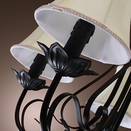 Traditionele klassieke antieke kroonluchter van messing