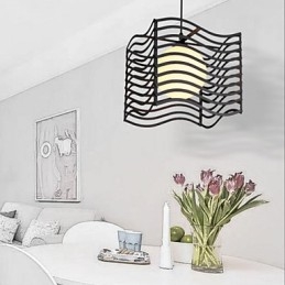 Moderne, eigentijdse metalen hanglamp