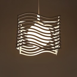 Moderne, eigentijdse metalen hanglamp