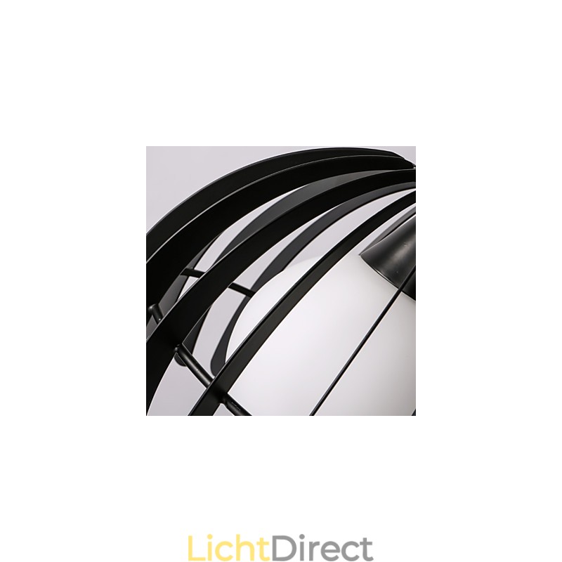 Moderne, eigentijdse metalen hanglamp