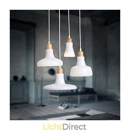 Creatieve karakteristieke hanglamp met 4 lampen en ijzeren kap Creatieve karakteristieke hanglamp met 4 lampen en ijzeren kap