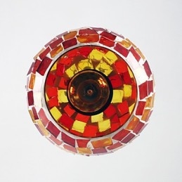 Moderne, eigentijdse metalen hanglamp met schilderij
