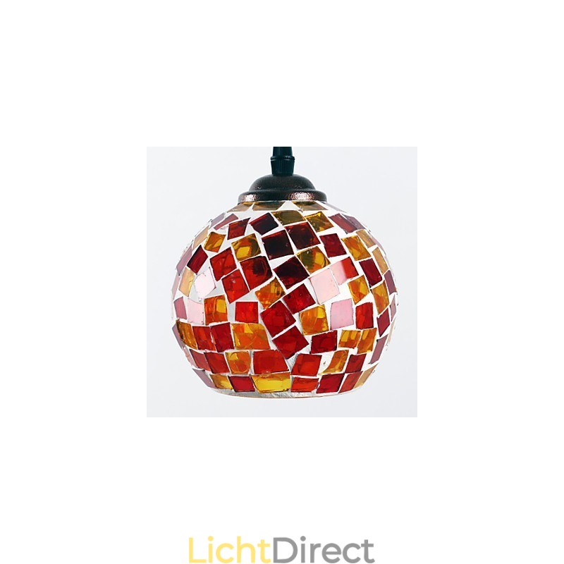 Moderne, eigentijdse metalen hanglamp met schilderij
