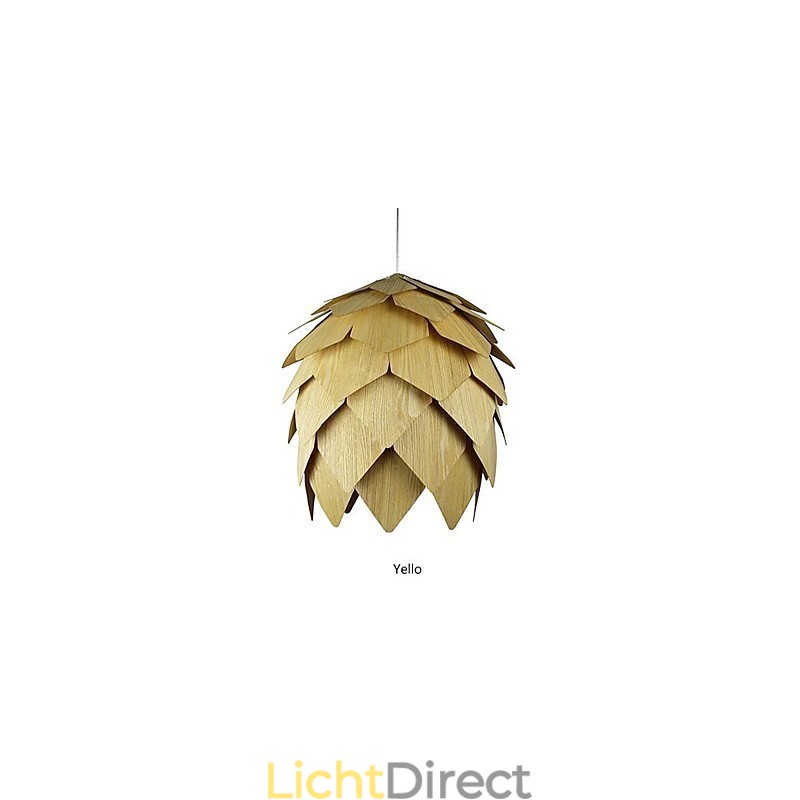Moderne, eigentijdse, traditionele, klassieke lantaarn, metalen hanglamp
