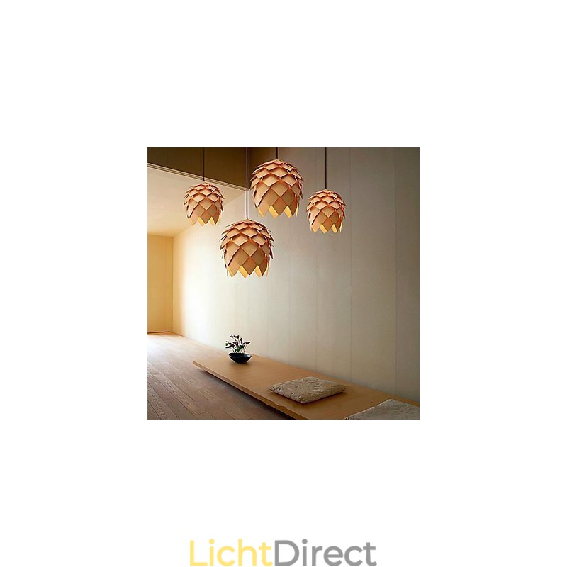 Moderne, eigentijdse, traditionele, klassieke lantaarn, metalen hanglamp