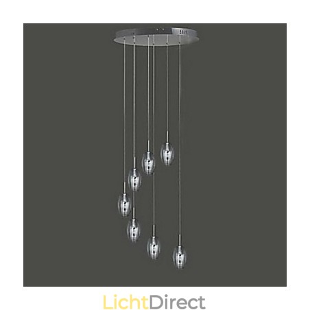 Moderne, eigentijdse, traditionele, klassieke, metalen hanglamp van chroom Moderne, eigentijdse, traditionele, klassieke, metalen hanglamp van chroom
