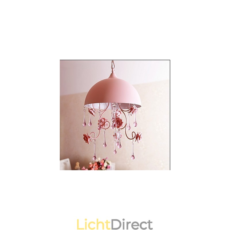 Een kleine roze rozentuin kroonluchterlamp Iron Princess