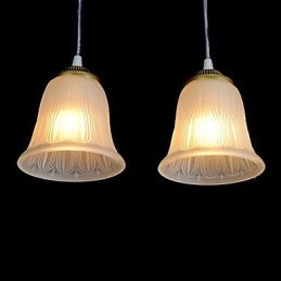 Bronzen hanglamp met vier lampen, patroon, glazen kap, Europees retro klassiek