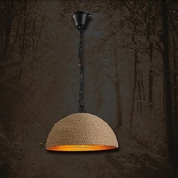 Vintage smeedijzeren kroonluchter Een creatieve industriële hennep