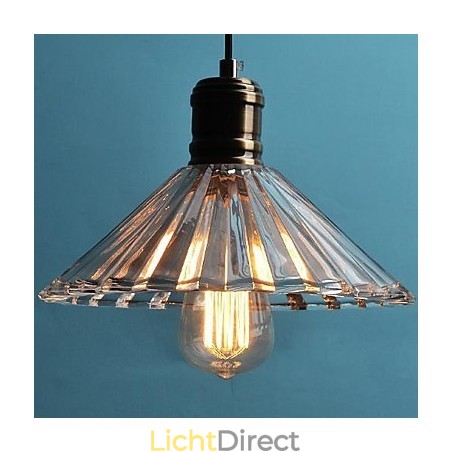 Moderne, eigentijdse metalen hanglamp Moderne, eigentijdse metalen hanglamp