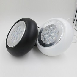 Hanglamp in de vorm van een druppellamp in de vorm van een ui