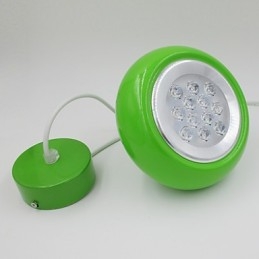 Hanglamp in de vorm van een druppellamp in de vorm van een ui