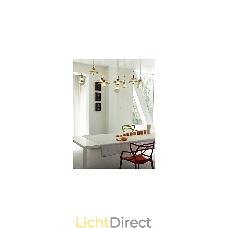 Moderne, eigentijdse glazen hanglamp