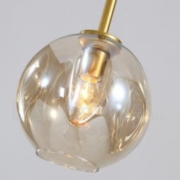 Moderne eigentijdse kroonluchter met 7 lampen en heldere glazen kap en lamp