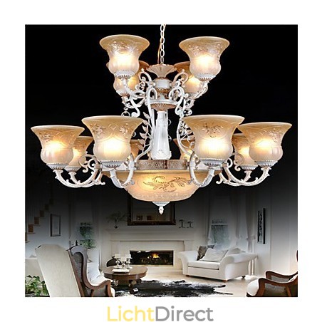 Witte kroonluchter met vijftien lampen, patroon, glazen kap, handverguld, Europees retro klassiek Witte kroonluchter met vijftien lampen, patroon, glazen kap, handverguld, Europees retro klassiek