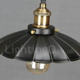 Zwarte metalen vintage hanglamp