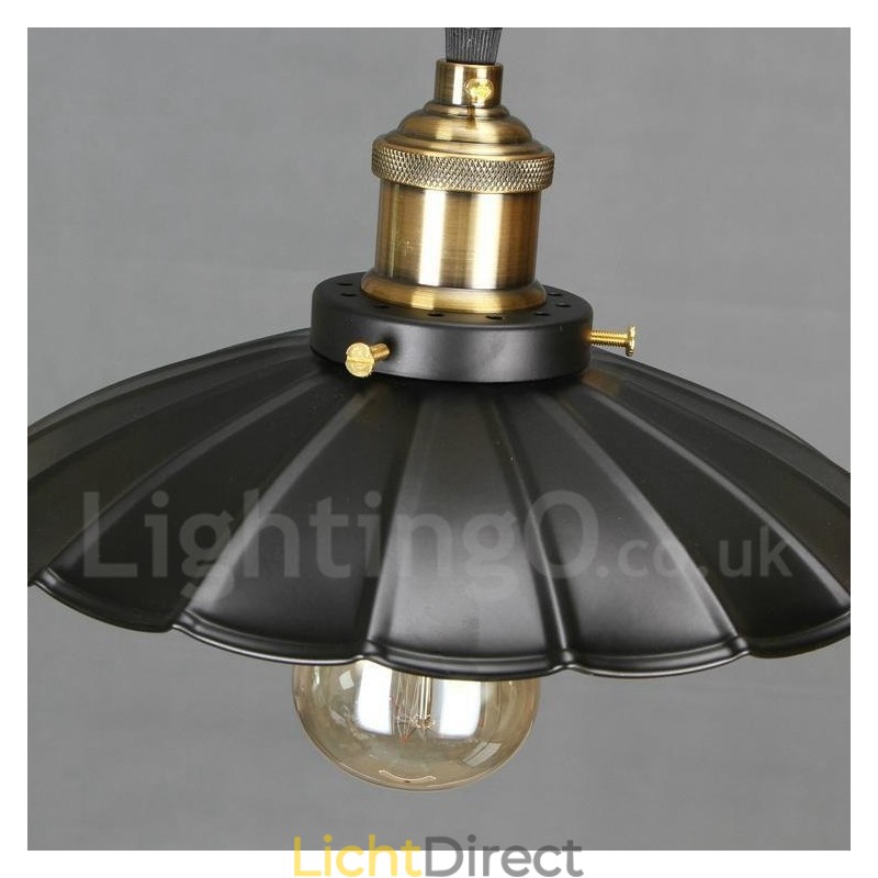 Zwarte metalen vintage hanglamp