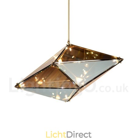 Moderne, eigentijdse hanglamp met glazen kap Moderne, eigentijdse hanglamp met glazen kap