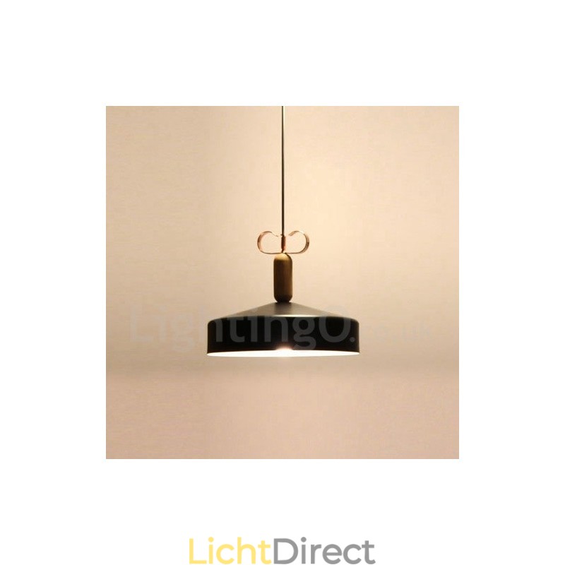 Moderne, eigentijdse, veelkleurige hanglamp