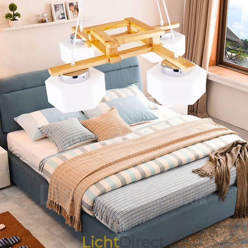 4-lichts houten moderne eigentijdse hanglamp in Scandinavische stijl met glazen kap