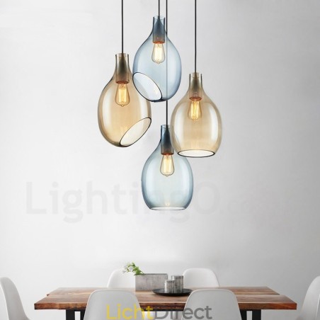 Moderne, eigentijdse hanglamp van glas met 1 lichtbron en glazen kap Moderne, eigentijdse hanglamp van glas met 1 lichtbron en glazen kap