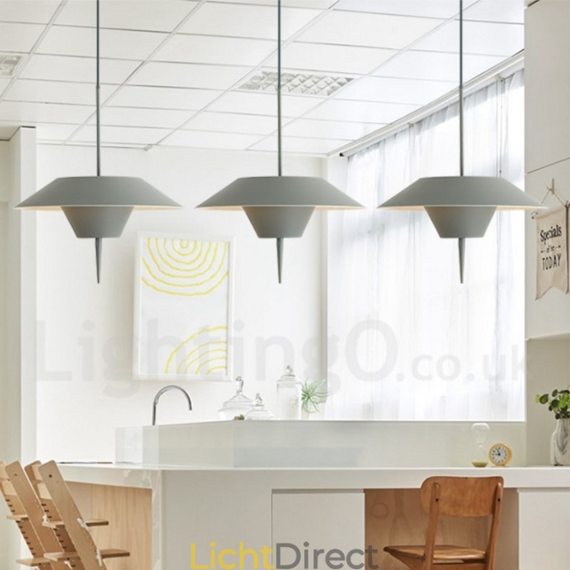 Moderne, eigentijdse hanglamp van staal