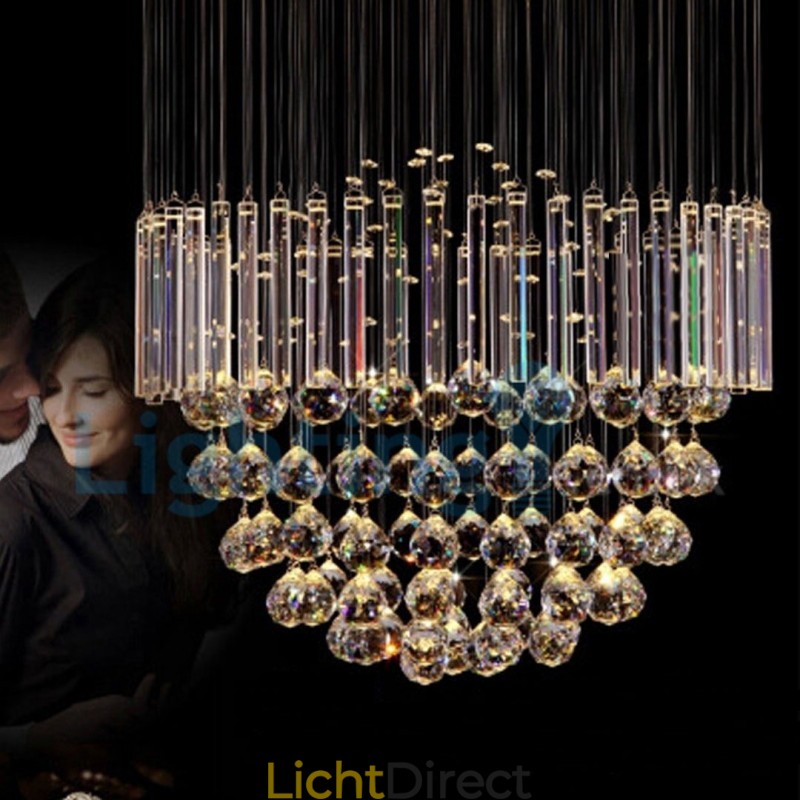 Moderne eigentijdse kroonluchter, plafondlamp, kristallen regendruppellamp
