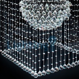 Moderne eigentijdse kroonluchter, plafondlamp, kristallen regendruppellamp