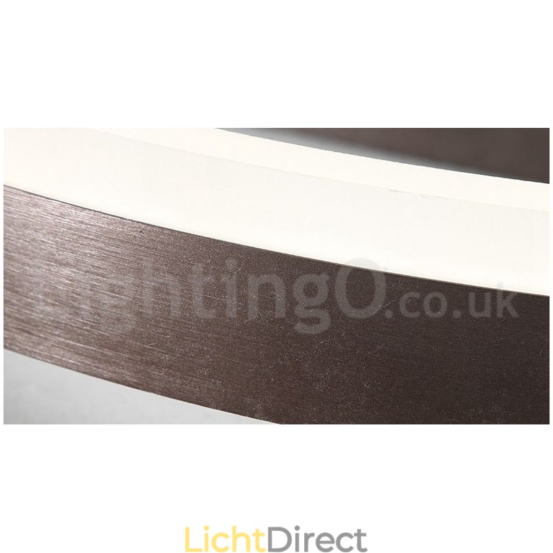 Ronde moderne eigentijdse aluminium plafondlamp, inbouwlamp met afstandsbediening en dimmer. Kan ook als wandlamp worden gebruikt.