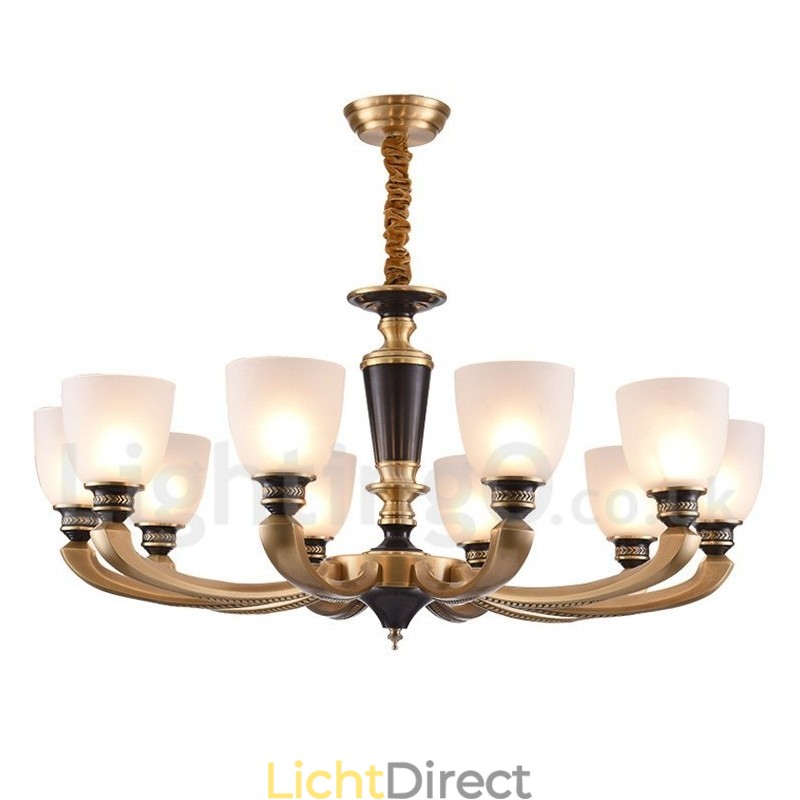 Luxe rustieke retro vintage kroonluchter van puur messing met hangende kaarsen en glazen kappen
