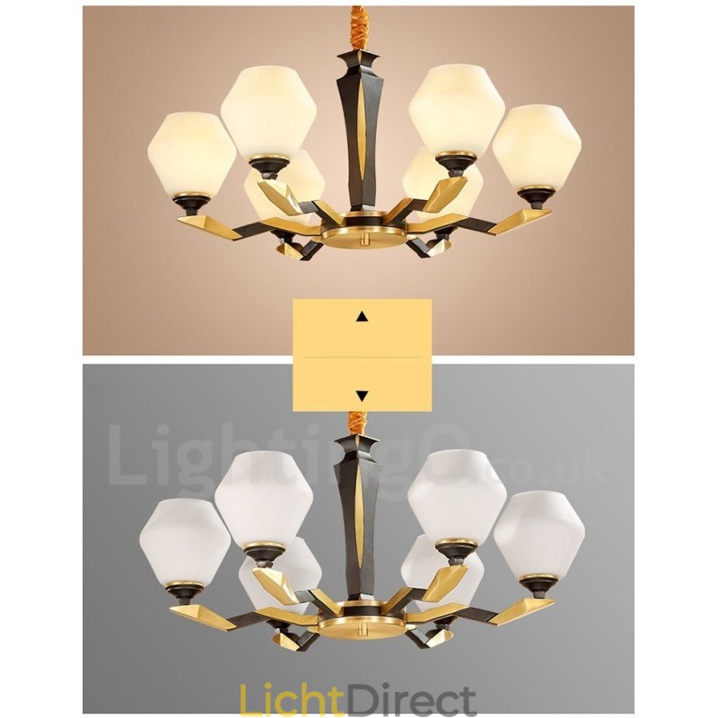 Luxe rustieke retro vintage kroonluchter van puur messing met hangende kaarsen en glazen kappen