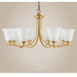 Luxe rustieke retro vintage kroonluchter van puur messing met hangende kaarsen en glazen kappen