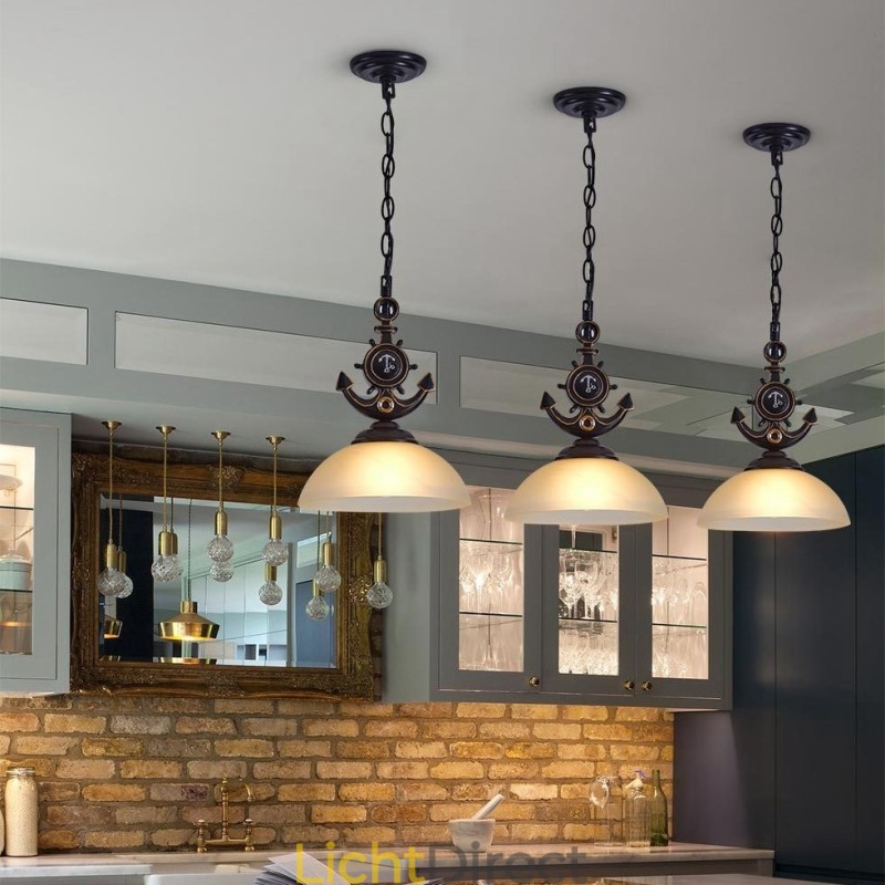 Eén licht zwarte rustieke artistieke retro antieke hanglamp met glazen kap