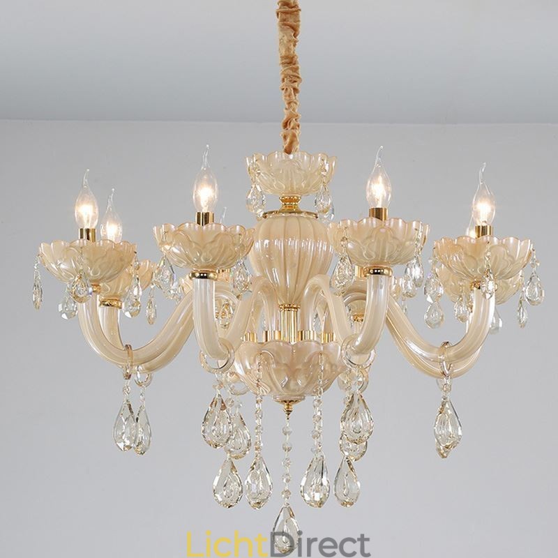 Opvallende kristallen kroonluchter Europese cognackleurige plafondlamp Glazen behuizing 8 lampen