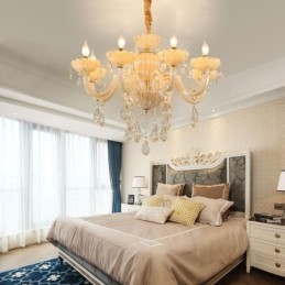 Opvallende kristallen kroonluchter Europese cognackleurige plafondlamp Glazen behuizing 8 lampen