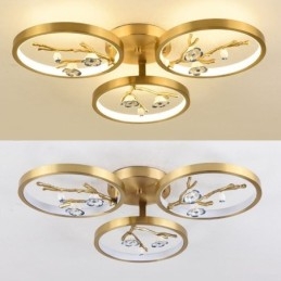 Plafondlamp in de vorm van een pruimenbloesem in de vorm van een koperen kunsttak