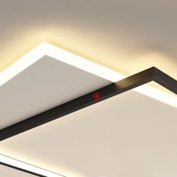 Minimalistische plafondlamp met vlakke montage