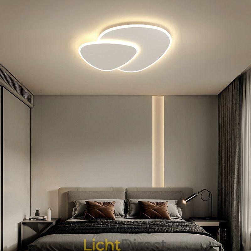Plafondverlichting met dubbele driehoek