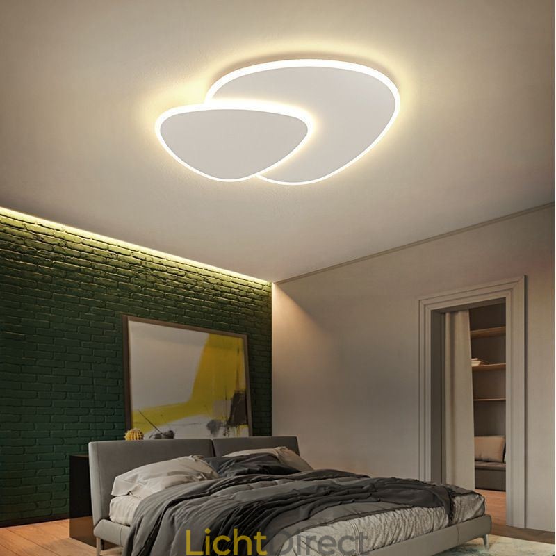 Plafondverlichting met dubbele driehoek
