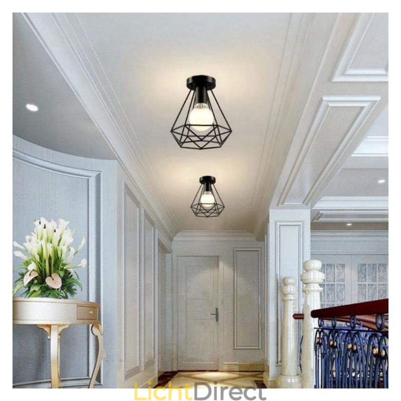 Plafondlamp in diamantvorm