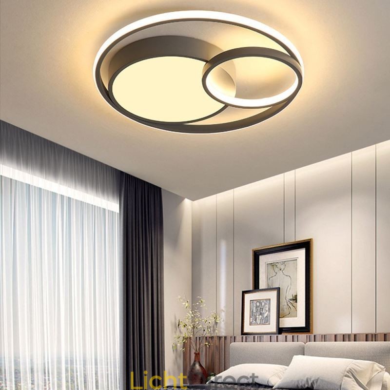 Moderne ronde plafondlamp met inbouwmontage