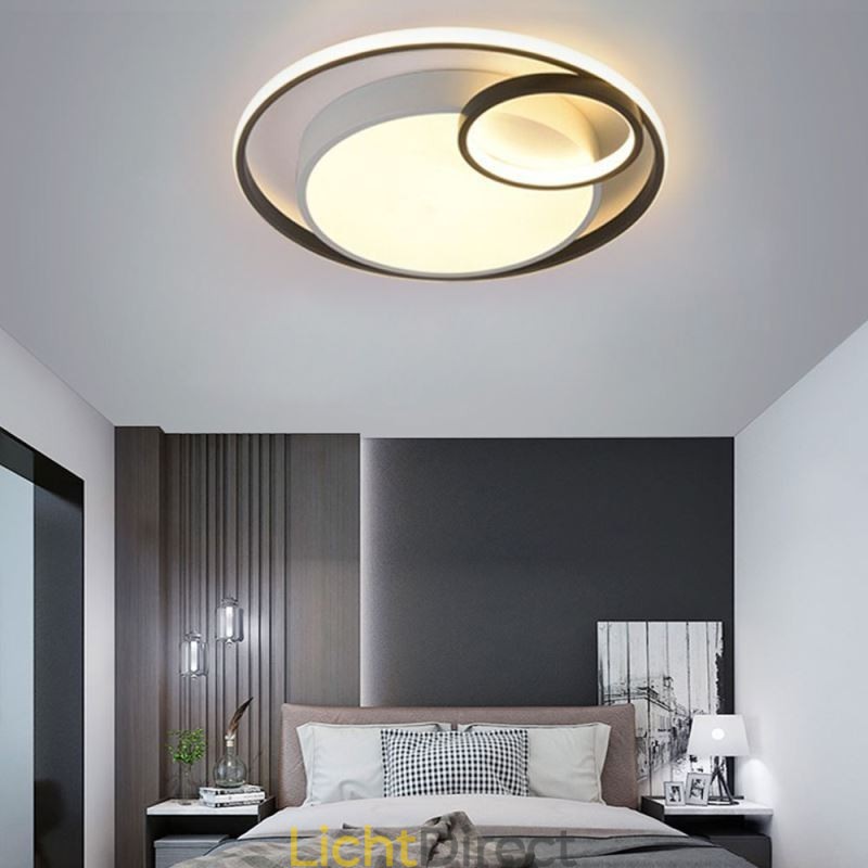 Moderne ronde plafondlamp met inbouwmontage