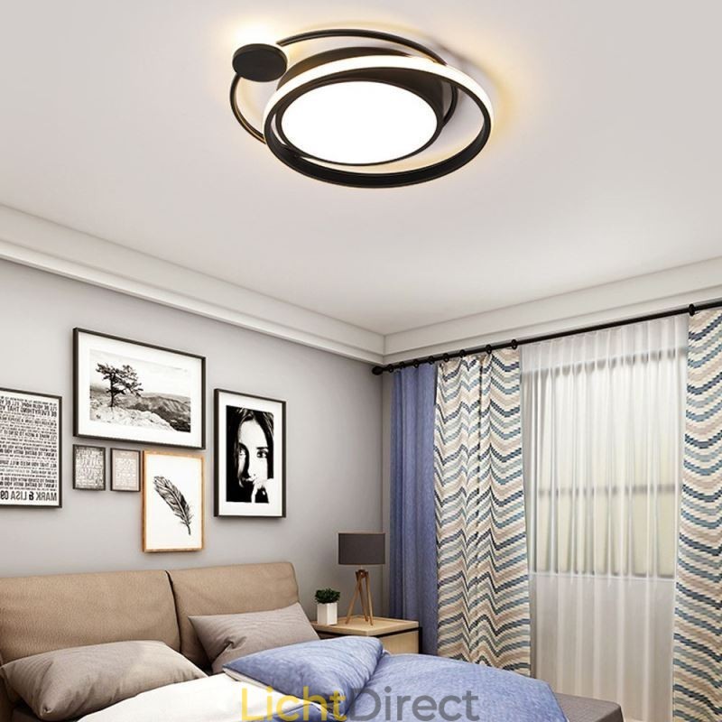Moderne ronde plafondlamp met inbouwmontage