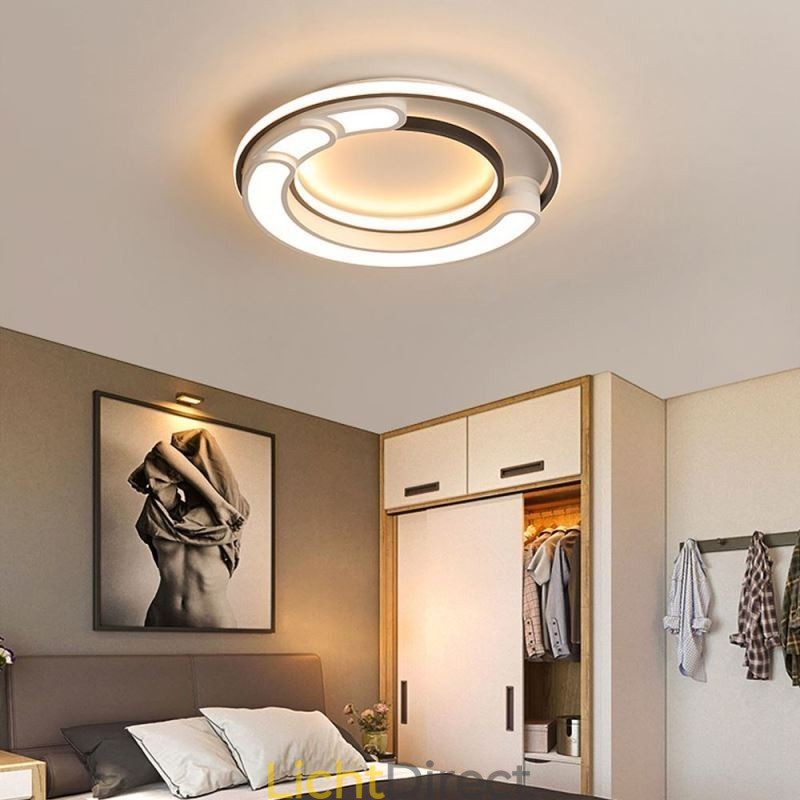 Ronde plafondlamp van acryl met inbouwmontage