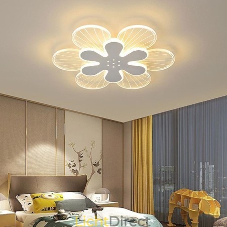 Moderne plafondlamp met mooie bloemen als decoratie Moderne plafondlamp met mooie bloemen als decoratie