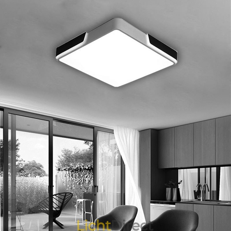 Moderne eenvoudige plafondlamp met ronde inbouwmontage