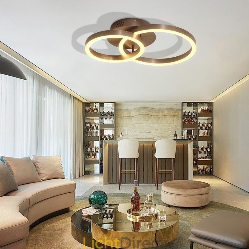 Moderne eenvoudige plafondlamp met creatieve inbouw, warme verlichting